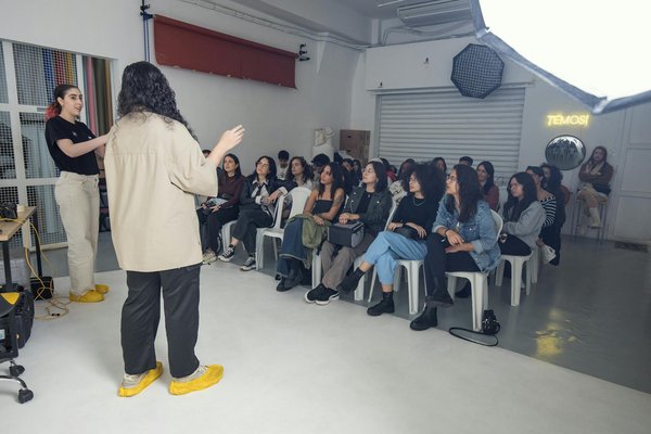 Incoterms : comprendre les règles commerciales internationales pour optimiser vos contrats de vente